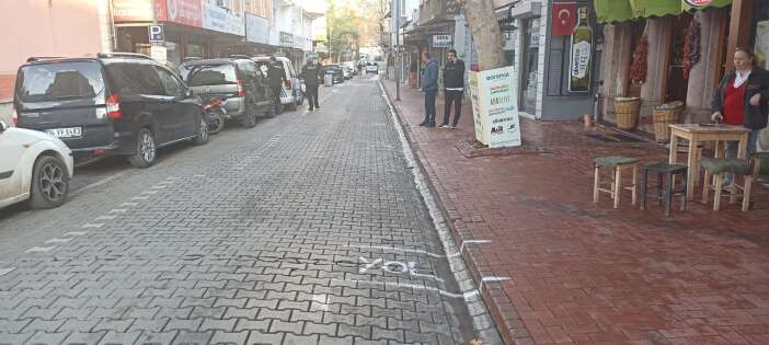 esnafa-kursun-yagmuru-o-anlar-kameralarda