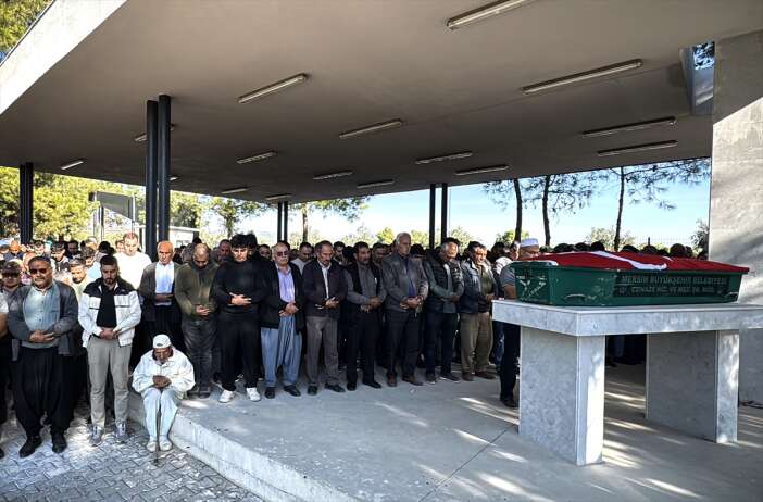 insaattan-duserek-olen-genc-dogum-gununde-defnedildi