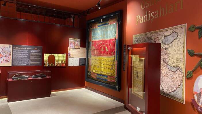 konyada-95-yil-korunan-tarihi-emanet-ait-oldugu-yere-dondu