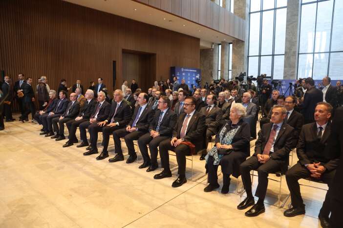 mevlananin-huzur-daveti-dunyaya-duyuruldu