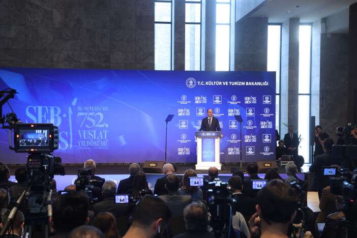 mevlananin-huzur-daveti-dunyaya-duyuruldu