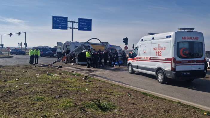 tir-bir-ailenin-yok-olmasina-sebep-oldu-o-anlar-kameralarda