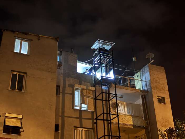 yurek-yakan-olay-engelli-kardesine-yaptirdigi-asansorde-can-verdi