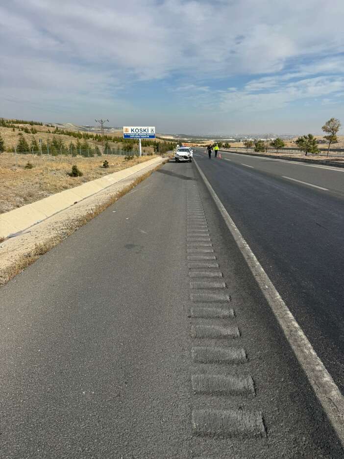 konya-seydisehir-yolunda-iki-arac-carpisti-durumu-agir
