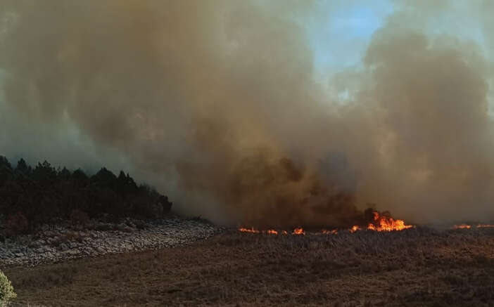 konyada-sazlik-yangini-ormanlik-alani-da-tehdit-etti-beysehir