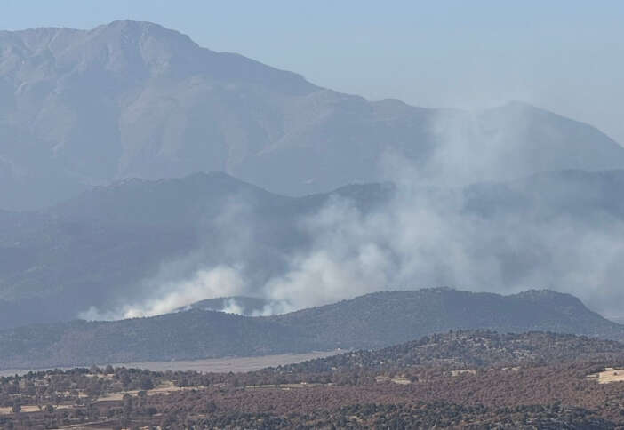 konyada-sazlik-yangini-ormanlik-alani-da-tehdit-etti-beysehir