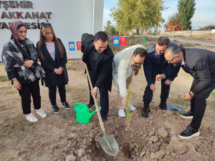 konyada-toprak-senlendi