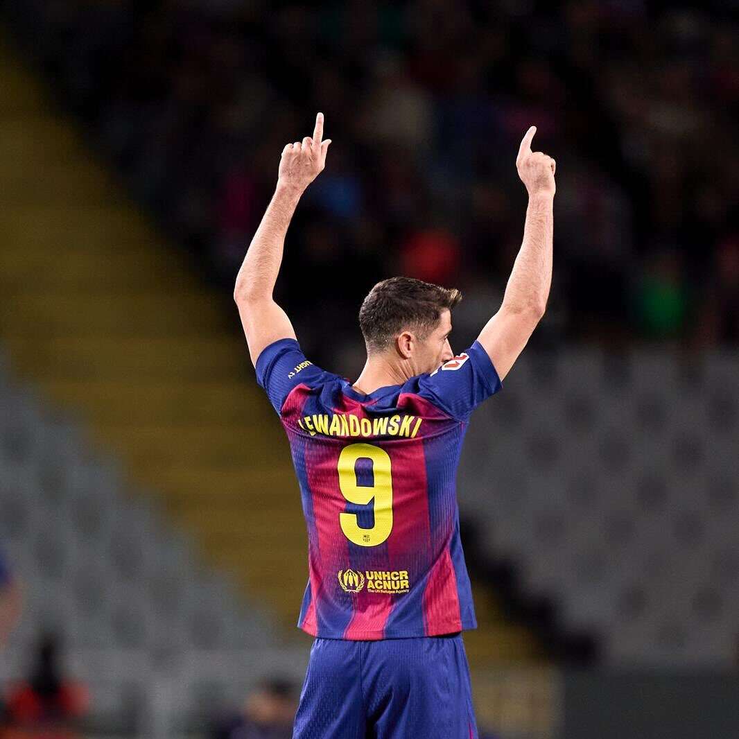 lewandowskiden-fenerbahceye-ilk-cevap-is-ciddiye-bindi