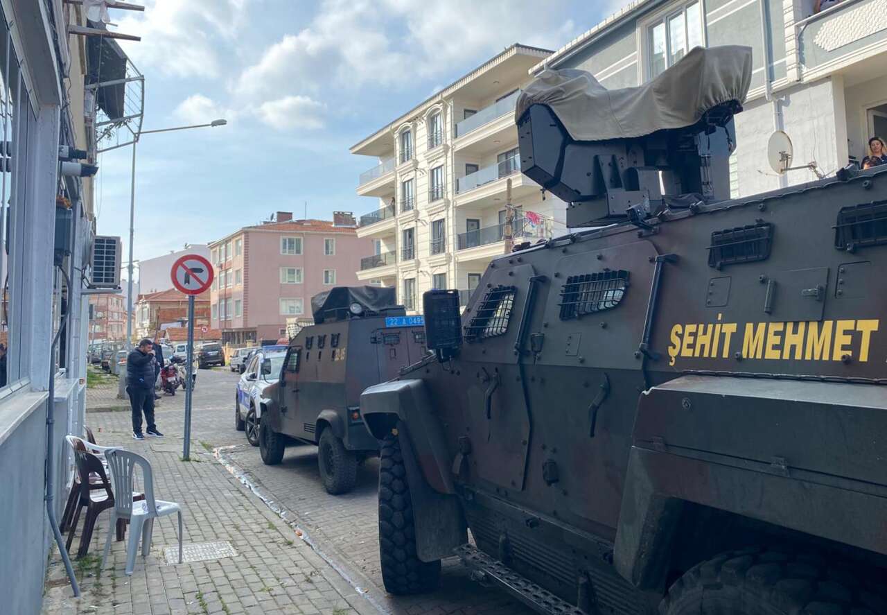 nisanlisinin-evine-giden-genc-kiz-catismada-vurularak-oldu-kirklareli