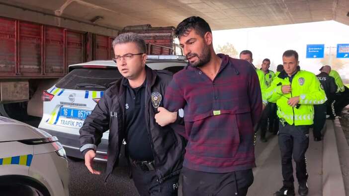 uzun-namlulu-silahla-cinayet-isledi-durmadi-polise-de-sikti