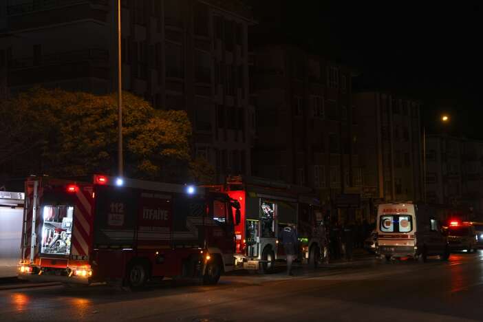 apartmanda-korkunc-patlama-bina-bosaltildi