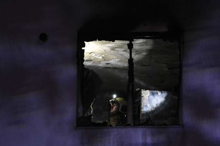 apartmanda-korkunc-patlama-bina-bosaltildi