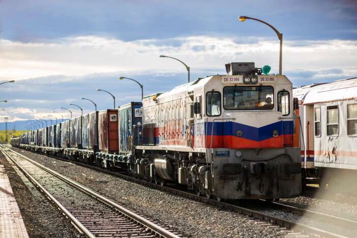 demiryollarina-buyuk-yatirim-608-kilometrelik-yeni-hedef