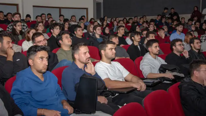 konyada-14-farkli-ulkede-ogrencilere-yurt-disi-firsati