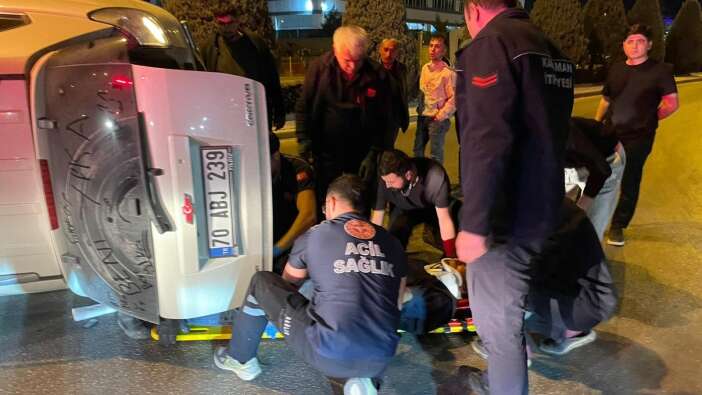 carpisan-iki-aractan-biri-devrildi-2-yarali-var