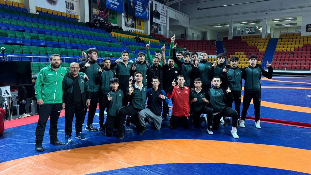 karatayin-yildizlari-konyaya-tarihi-basari-getirdi