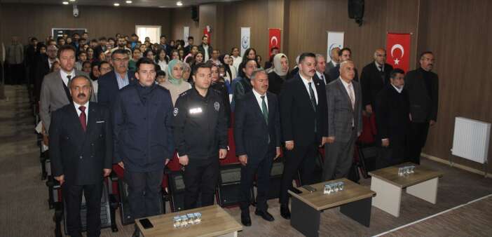 konyada-sehit-ogretmenin-ailesine-ziyaret