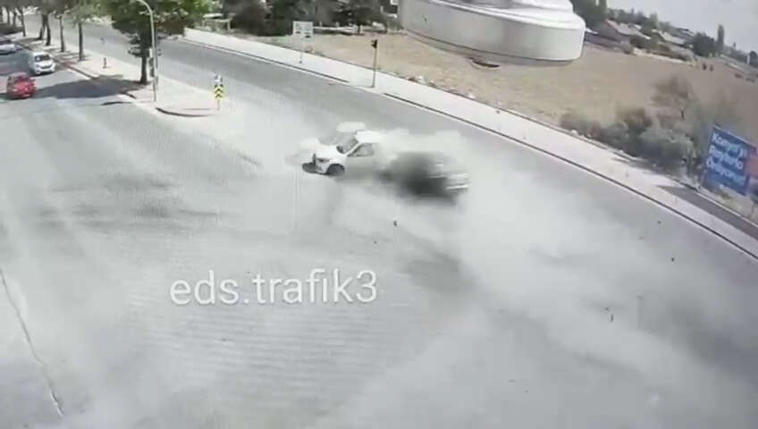 konyada-yurek-yakan-ogretmenler-gunu-kutlamasi-feci-kazada-can-vermisti