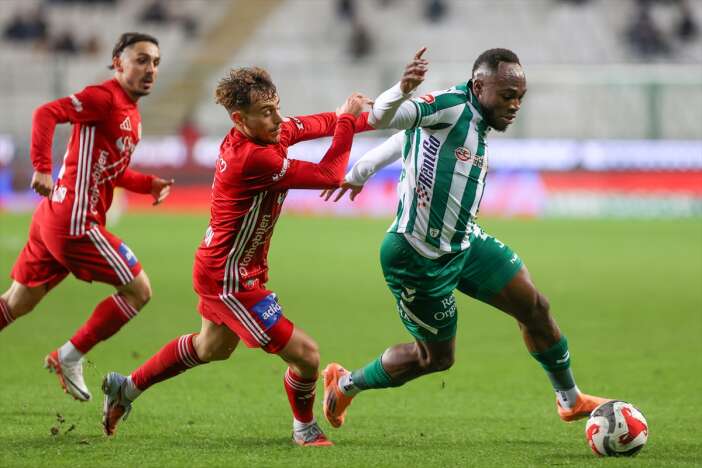 konyaspor-teknik-patronu-atan-antalya-macini-iki-kelime-ile-ozetledi