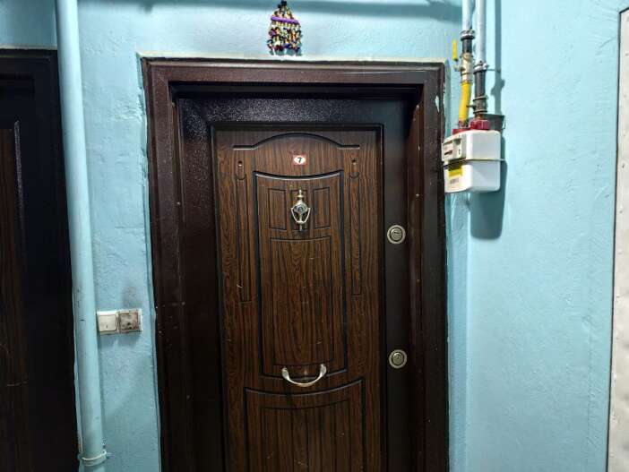 ayni-aileden-3-kisi-basindan-vuruldu-2-silah-kayip-zorlama-yok