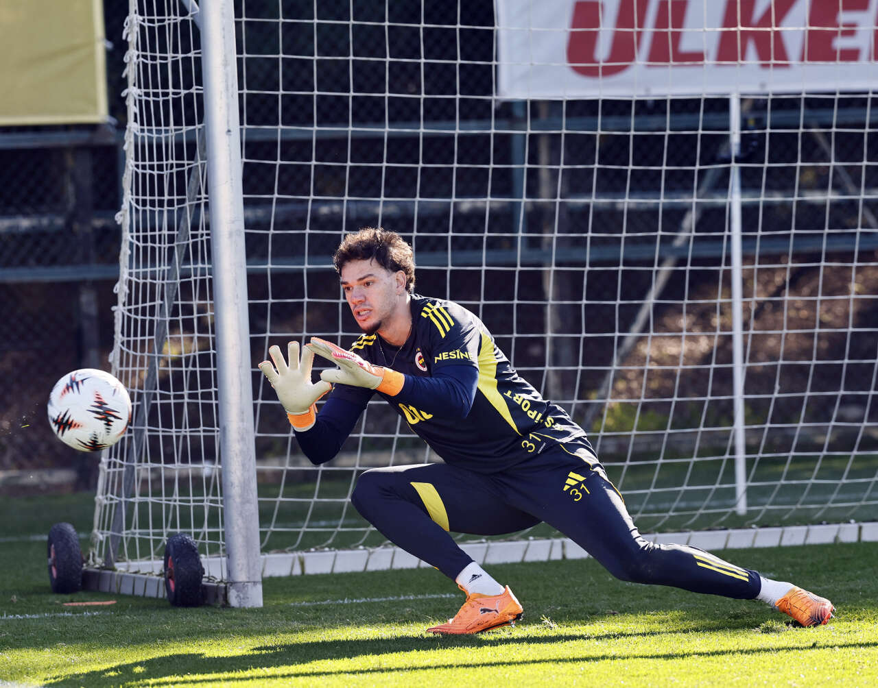 derbi-oncesi-sok-edersonun-pfdkya-sevkinde-galatasarayin-etkisi