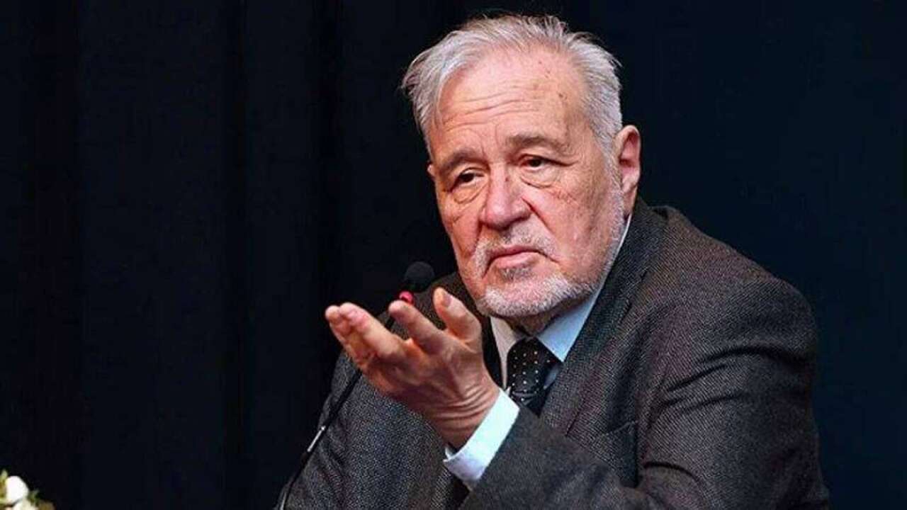 ilber-ortaylidan-ayasofya-tepkisi-yapi-cokerse-fatura-turklere-cikar