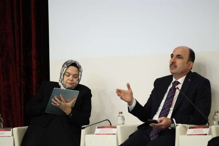 konyanin-goc-yonetimi-uluslararasi-sahneye-cikti