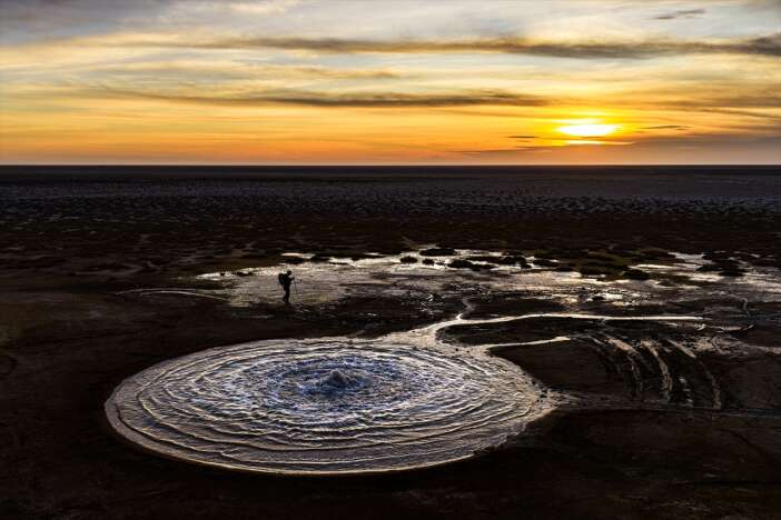 tuz-golu-havzasindaki-nadir-doga-olayi-gorsel-solen-sunuyor