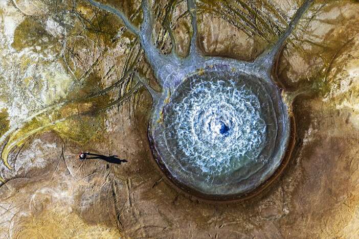 tuz-golu-havzasindaki-nadir-doga-olayi-gorsel-solen-sunuyor