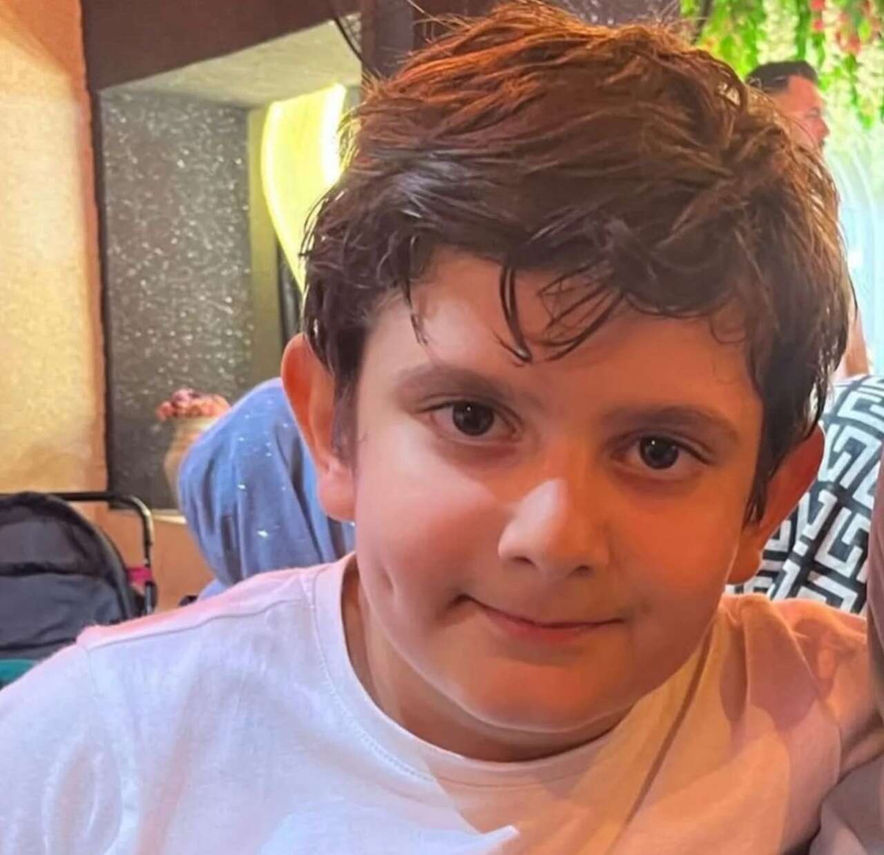 8-yasindaki-ahmetin-olum-sebebi-belli-oldu-gozyaslari-arasinda-topraga-verildi