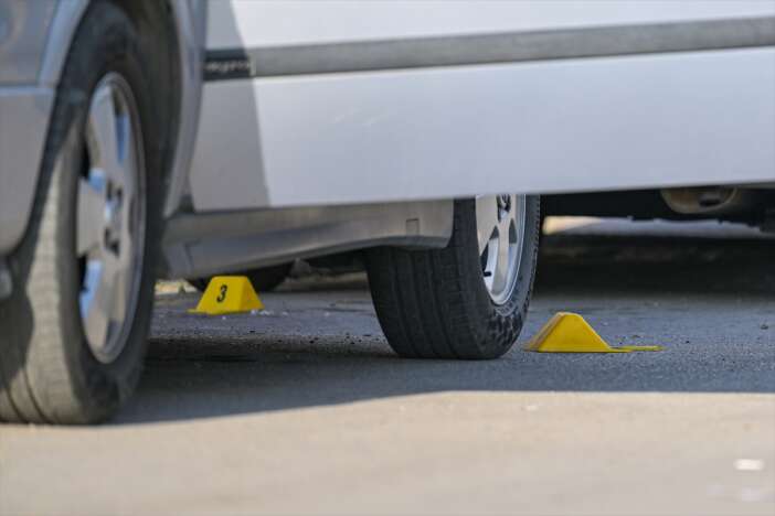 adliye-onunde-dehset-anlari-5-kisi-bicaklandi