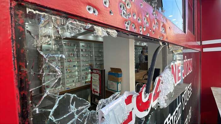 eczaneye-pompali-tufekle-saldiri