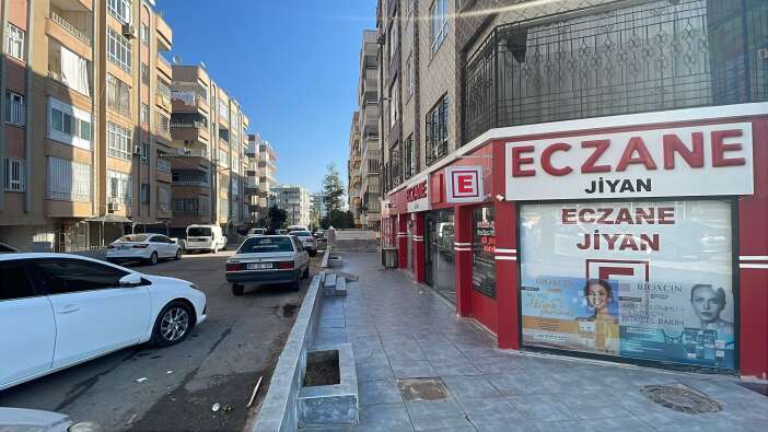 eczaneye-pompali-tufekle-saldiri