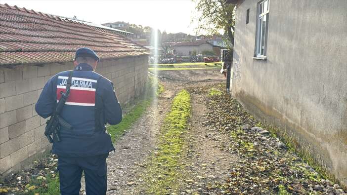 evin-bahcesinde-havan-topu-panigi-bomba-imha-timi-sevk-edildi