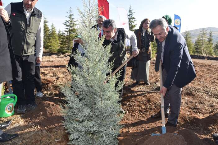 konyadaki-ogretmenlere-gelecek-hediye-edildi