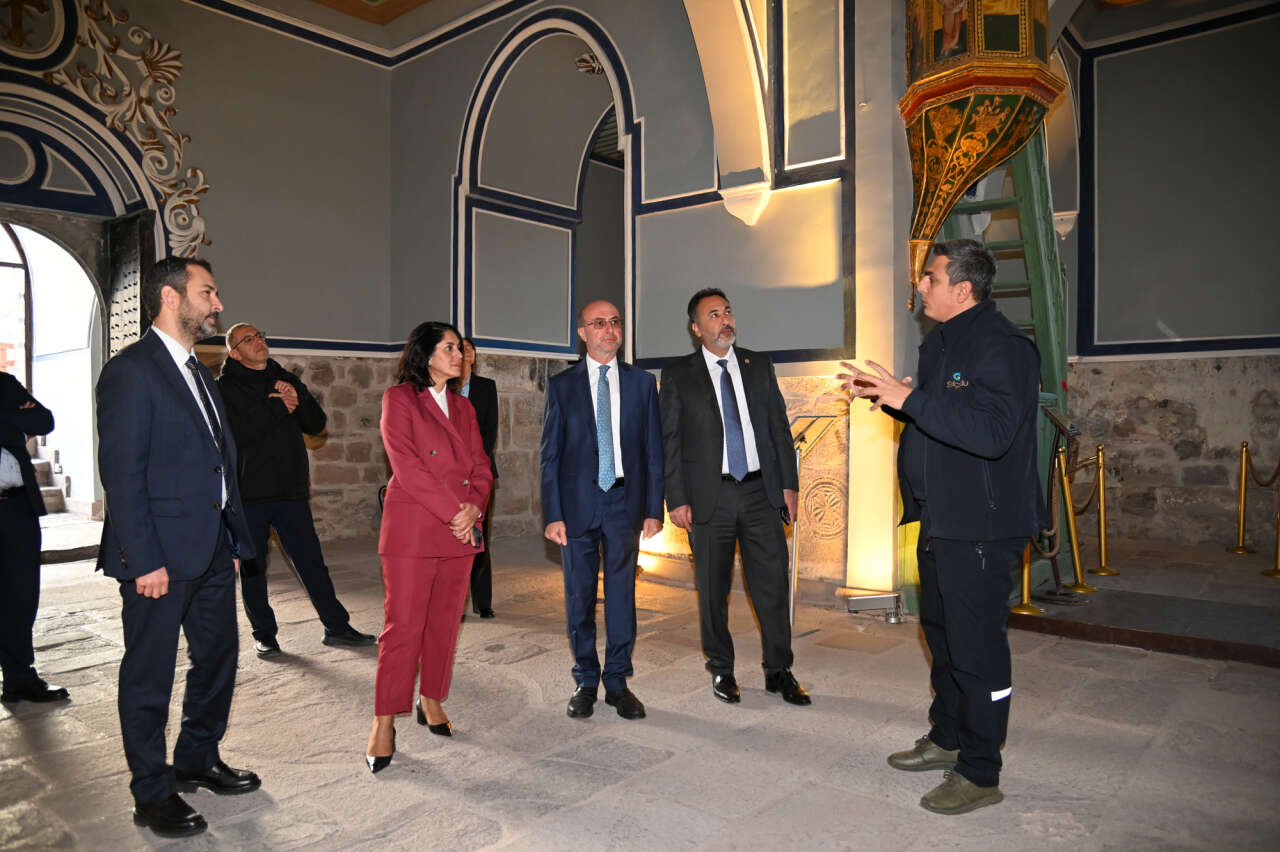 ak-partiden-tarihi-sille-mahallesine-ziyaret