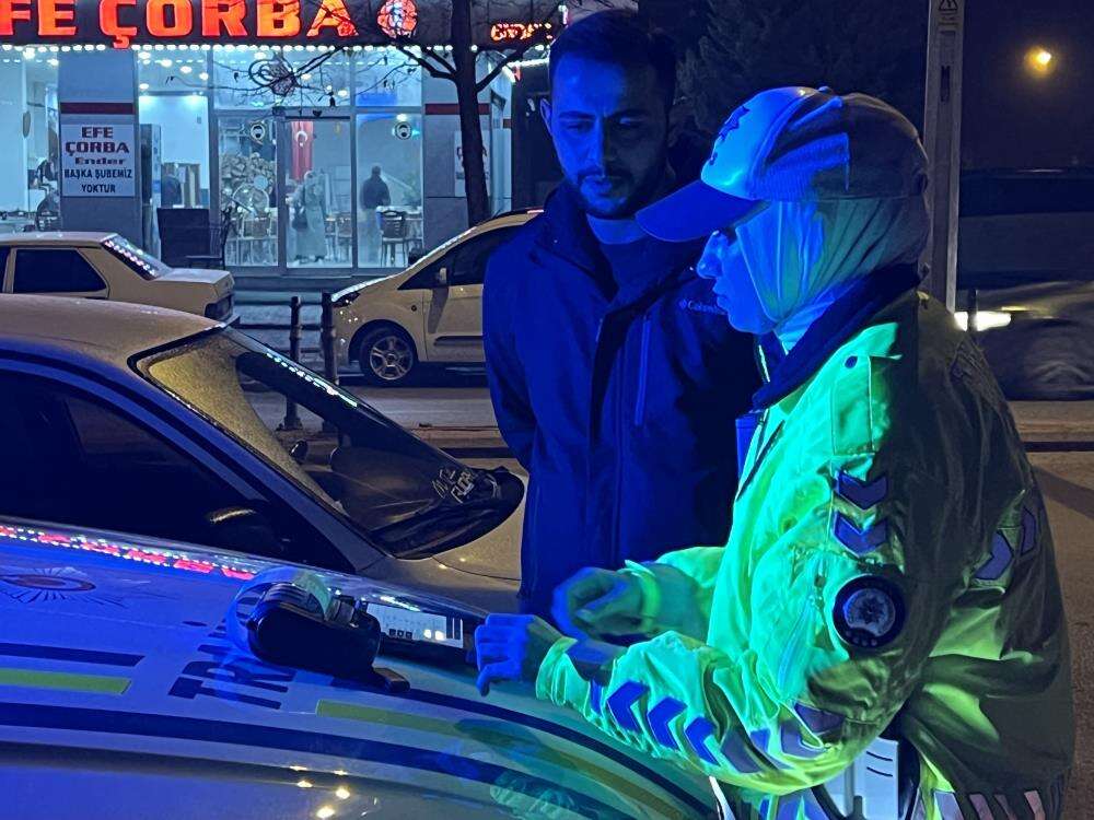 konyada-trafik-uygulamasina-takilan-surucuden-carpici-itiraf