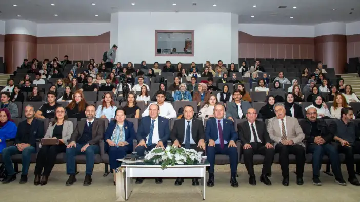 konyada-unutulan-ahsap-oyuncaklar-geri-donuyor