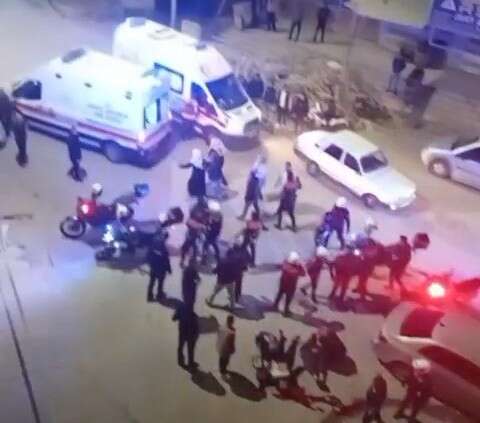 eniste-kursun-yagdirdi-iki-kardes-oldu