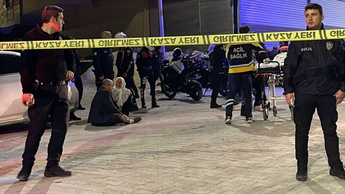 eniste-kursun-yagdirdi-iki-kardes-oldu