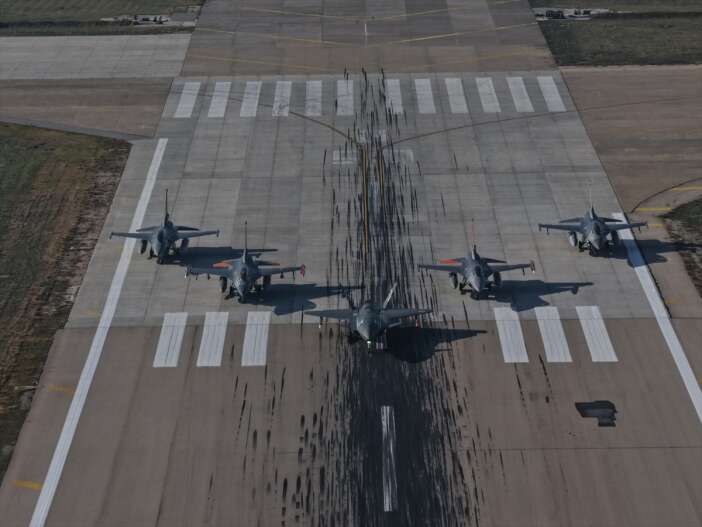 bayraktar-kizilelma-tarihe-gecti-dunyada-ilk-oldu