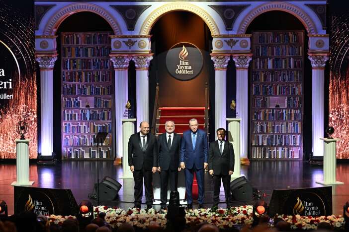 dunya-bilimine-konya-damgasi