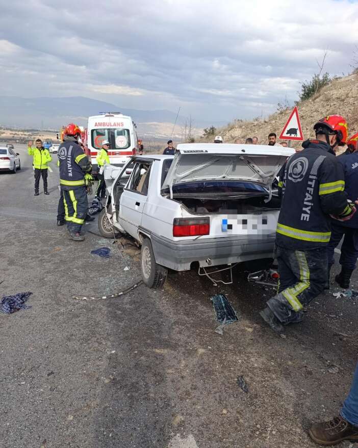 feci-kaza-evli-cifti-birbirinden-ayirdi