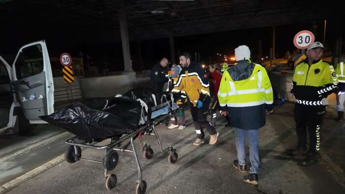 korkunc-kazada-genc-doktor-hayatini-kaybetti