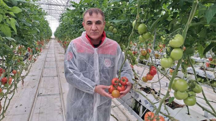 kurakligin-vurdugu-konyada-topraksiz-tarim-atagi