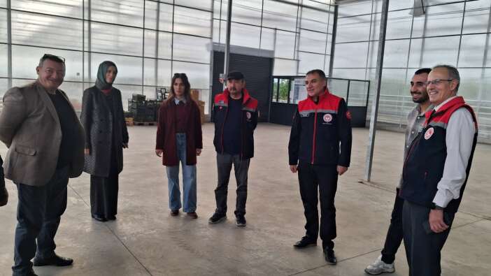 kurakligin-vurdugu-konyada-topraksiz-tarim-atagi