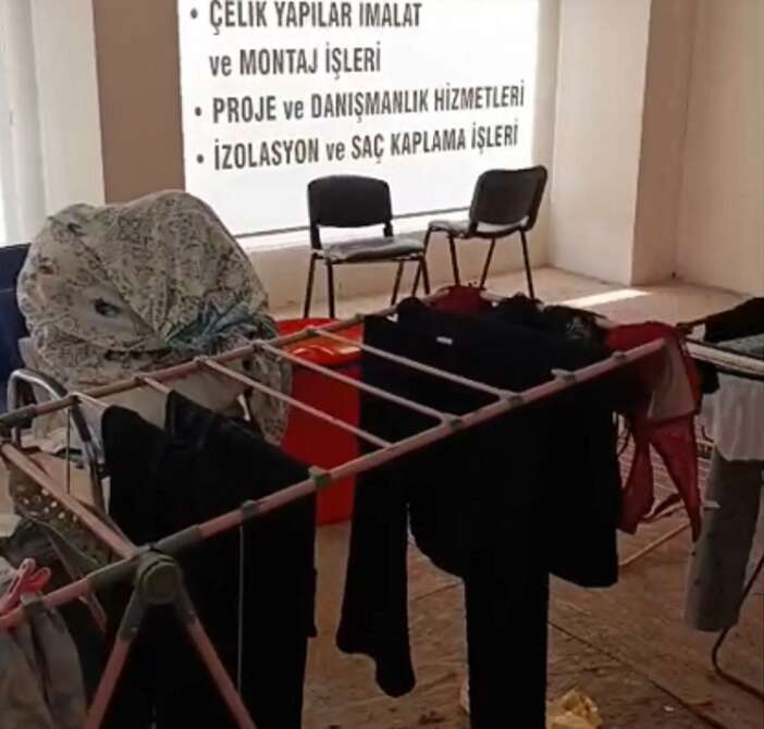 fuhus-baskininda-gizli-bolmeden-cikanlar-sok-etti