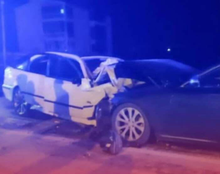 konyada-otomobiller-kafa-kafaya-carpisti-mehmet-kilinc-oldu-5-yarali-var