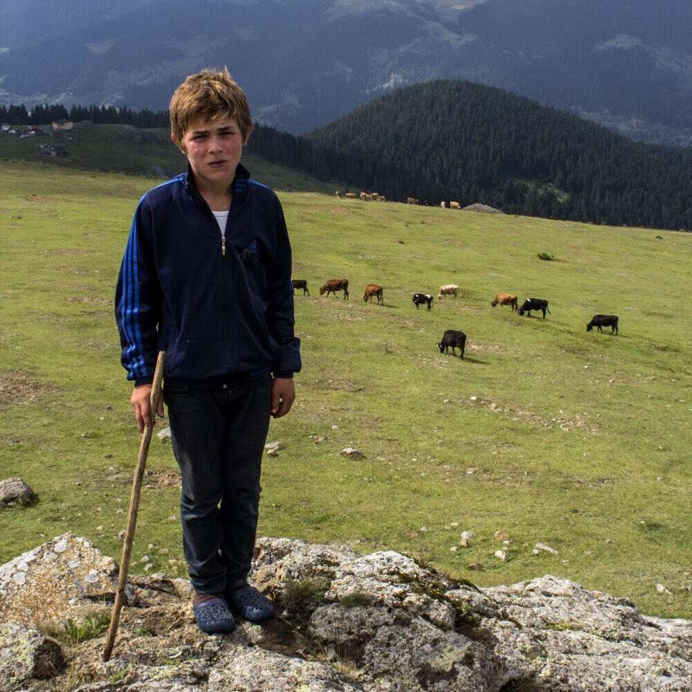 konyaspor-taraftarlarindan-trabzonda-anlamli-ziyaret