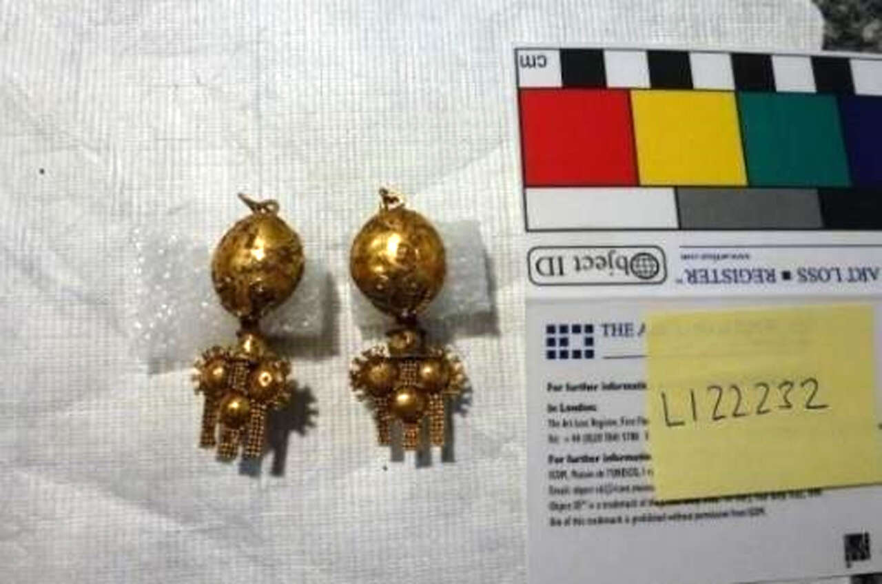 konyadan-calinan-757-yillik-el-yazmasi-ana-vataninda